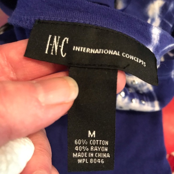 purple tie dyed pattern 3/4 length  sleeved tee. - Picture 3 of 5